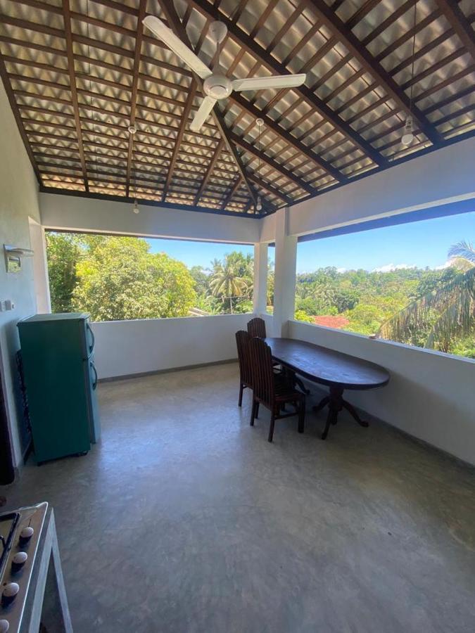 Sunny Mound Unawatuna Close By Sri Yoga Shala מראה חיצוני תמונה