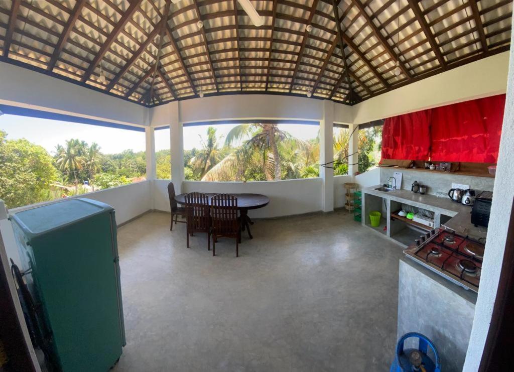 Sunny Mound Unawatuna Close By Sri Yoga Shala מראה חיצוני תמונה